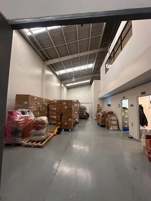 bodega centro de negocio la paz