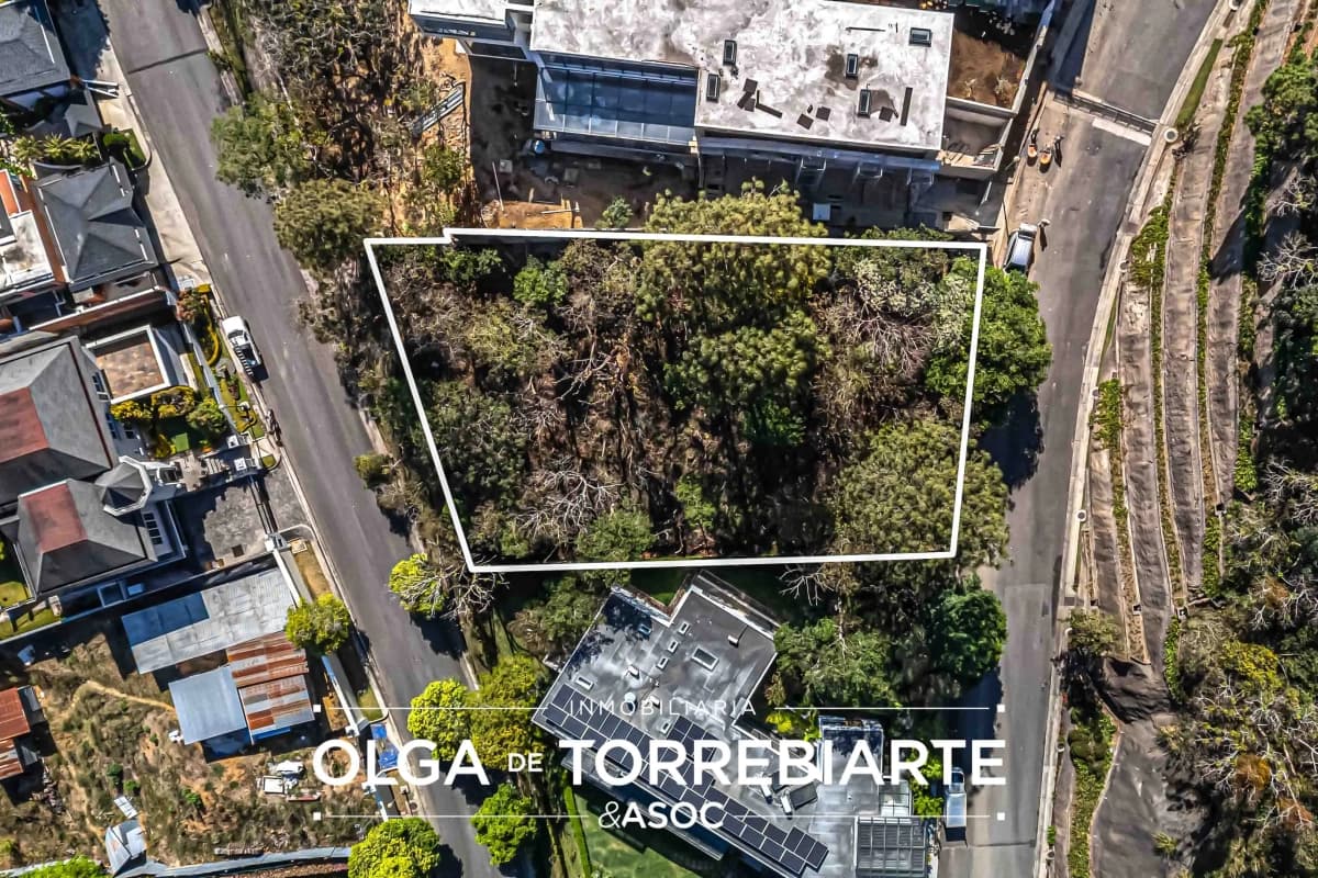 Terreno en Condominio Vista al Valle