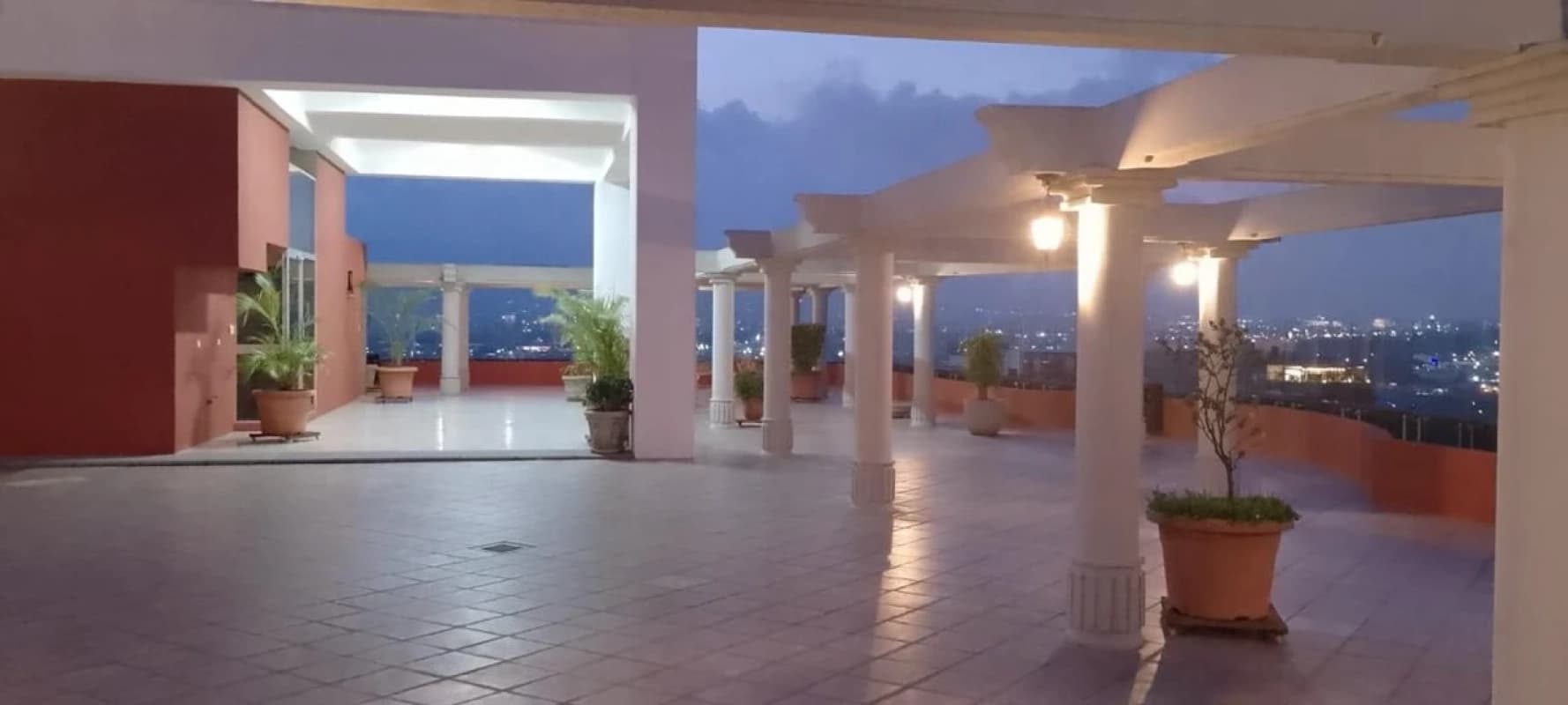 Apartamento en Alquiler Bellini zona 14