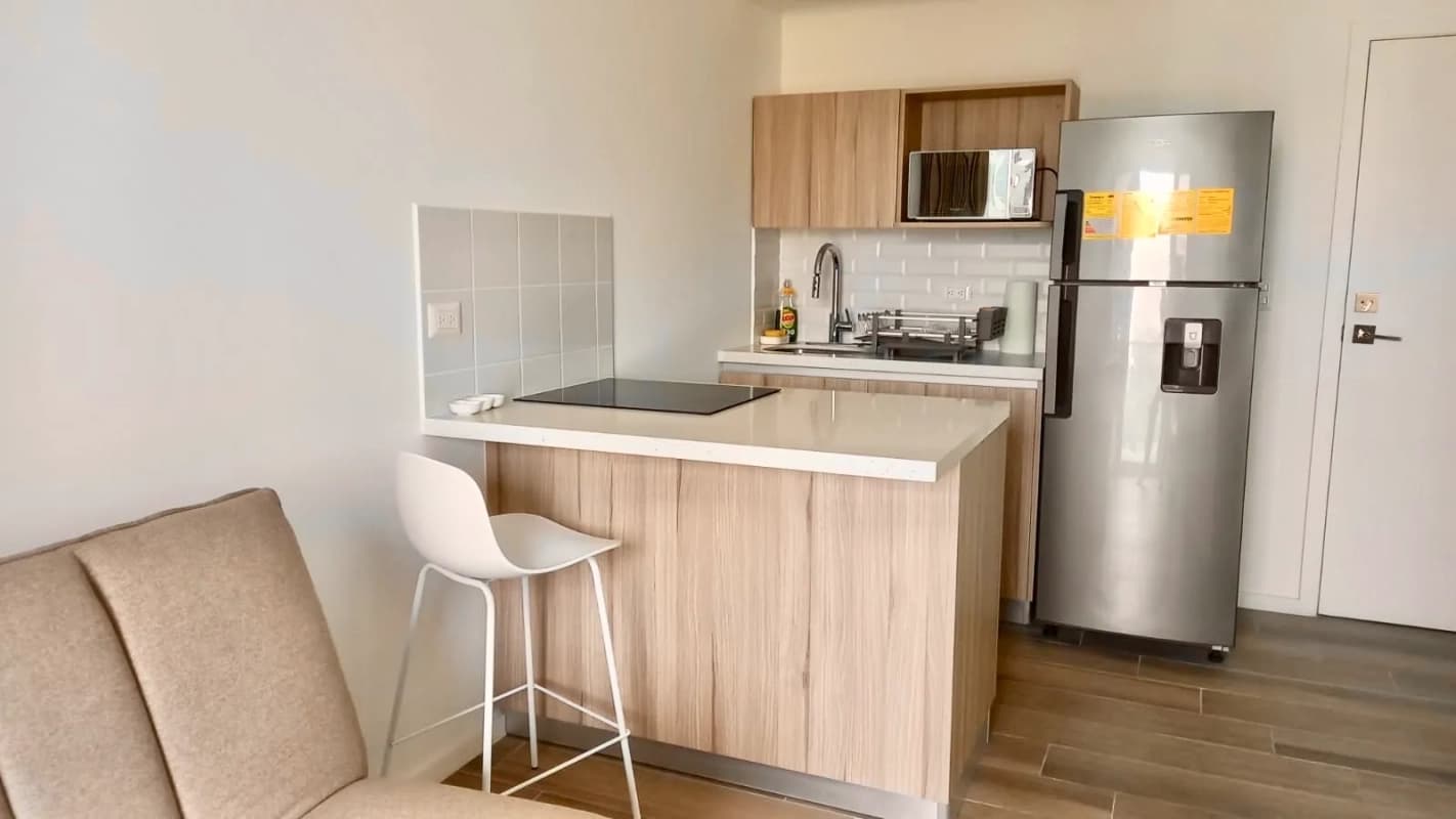 Zona 13 • Apartamento Amueblado en Renta • Edificio Narama