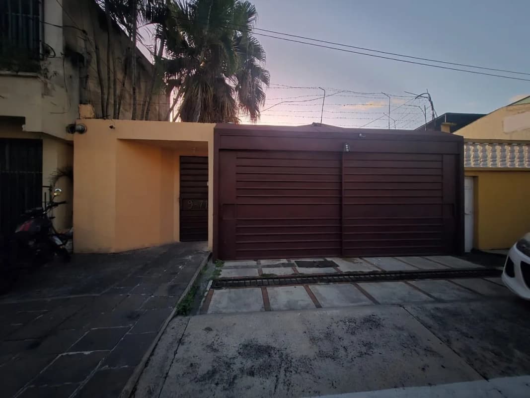 Casa en Zona 18
