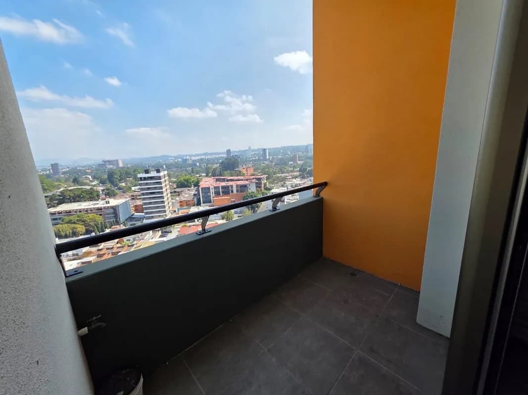Apartamento en renta zona 10