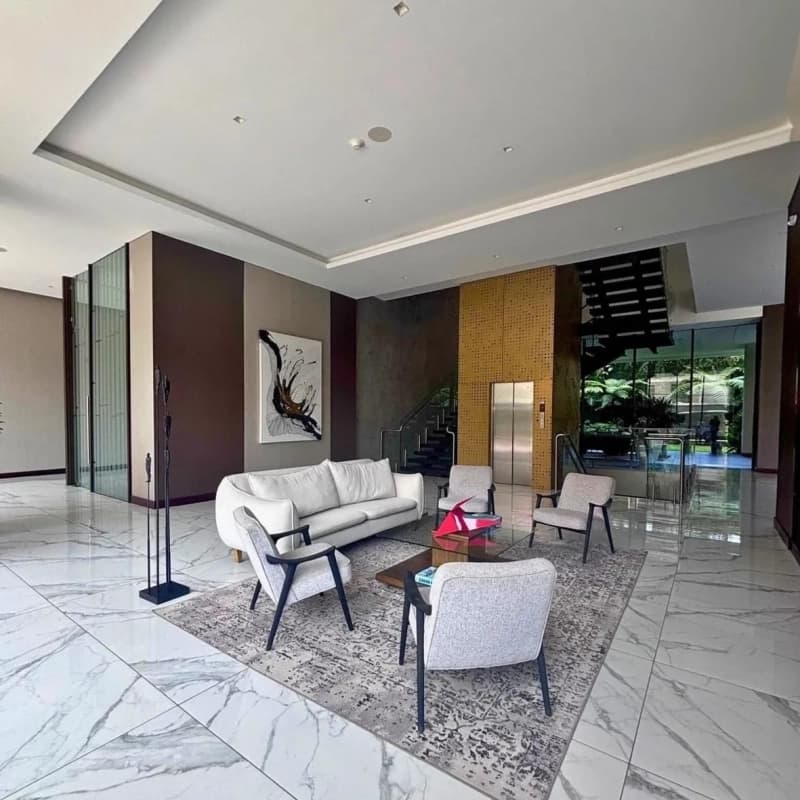 Apartamento en venta o alquiler en Edificio Echo, Zona 14