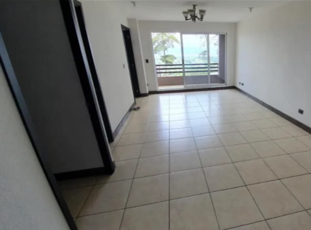 VENTA DE CÓMODO APARTAMENTO - BOSQUES DE EUSKADI, ZONA 16