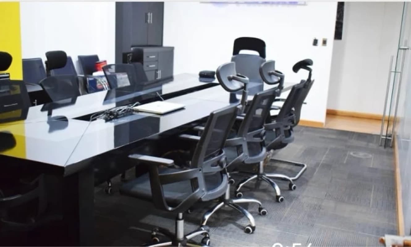 Oficina corporativa Edificio Platina