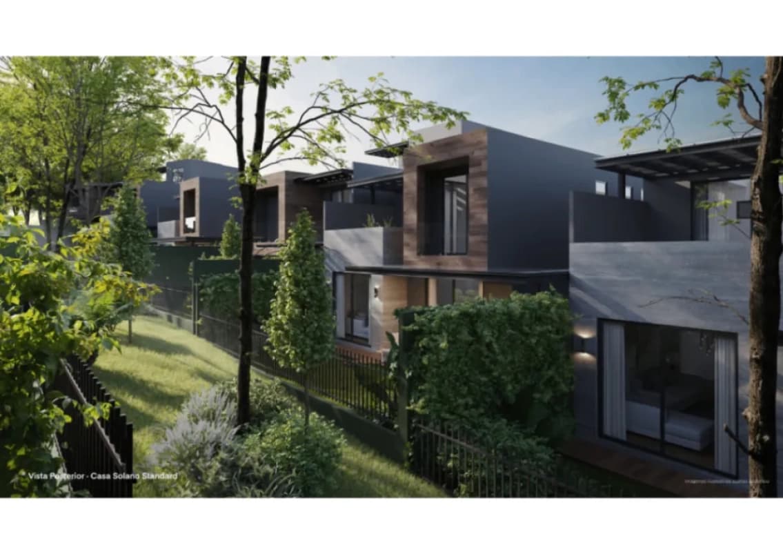 Casa en venta en LUGANA Zona 16