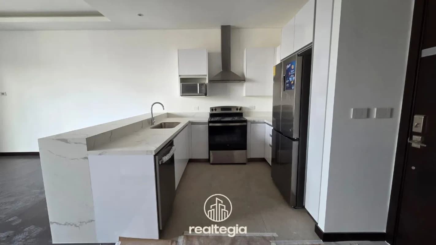 APARTAMENTO NOGALES DE CAYALÁ ZONA 16