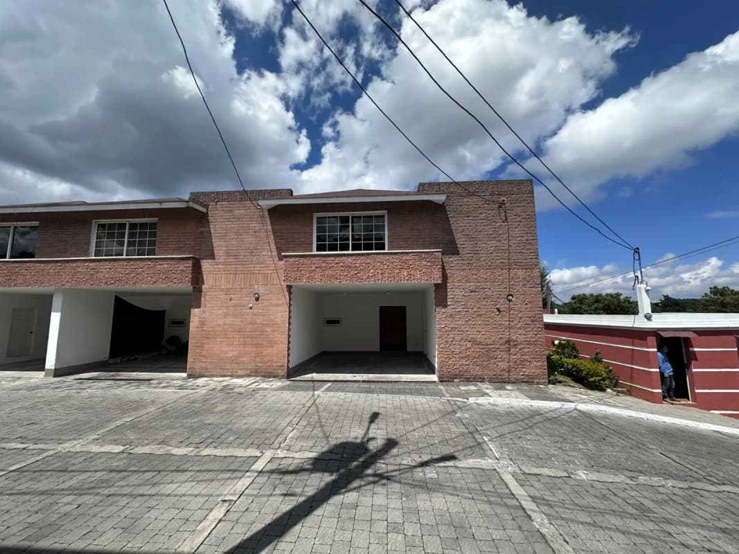 CASA EN VENTA SANTA CATARINA PINULA, LOS CEREZOS KM 18.5 CARRETERA A EL SALVADOR