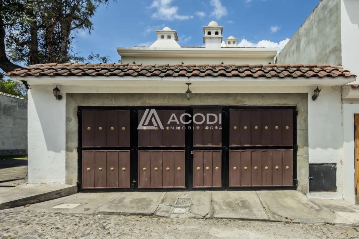 Casa en San Pedro Las Huertas, Antigua Guatemala