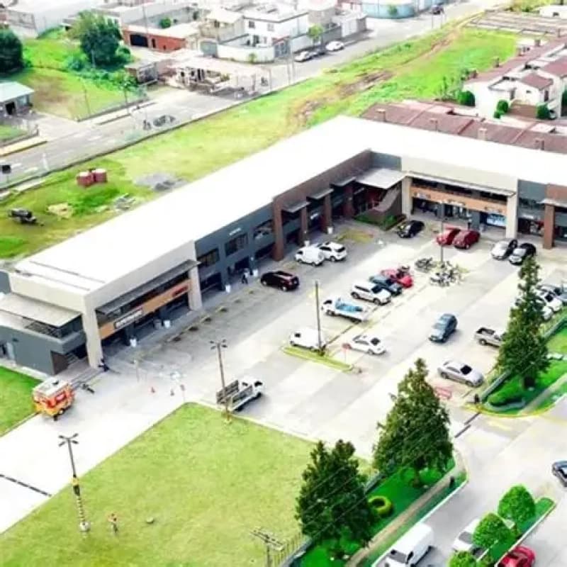 Local en alquiler - San Jose Pinula - Plaza Pinabetes Express