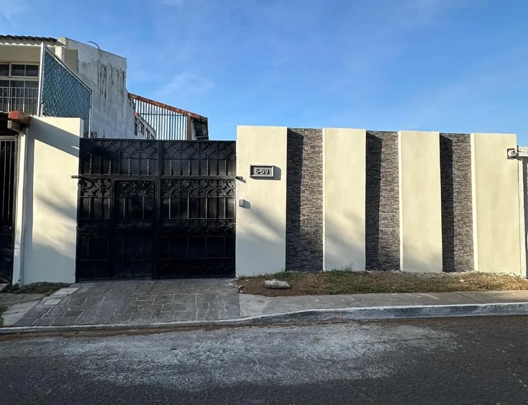 VENTA CASA GRANAI I