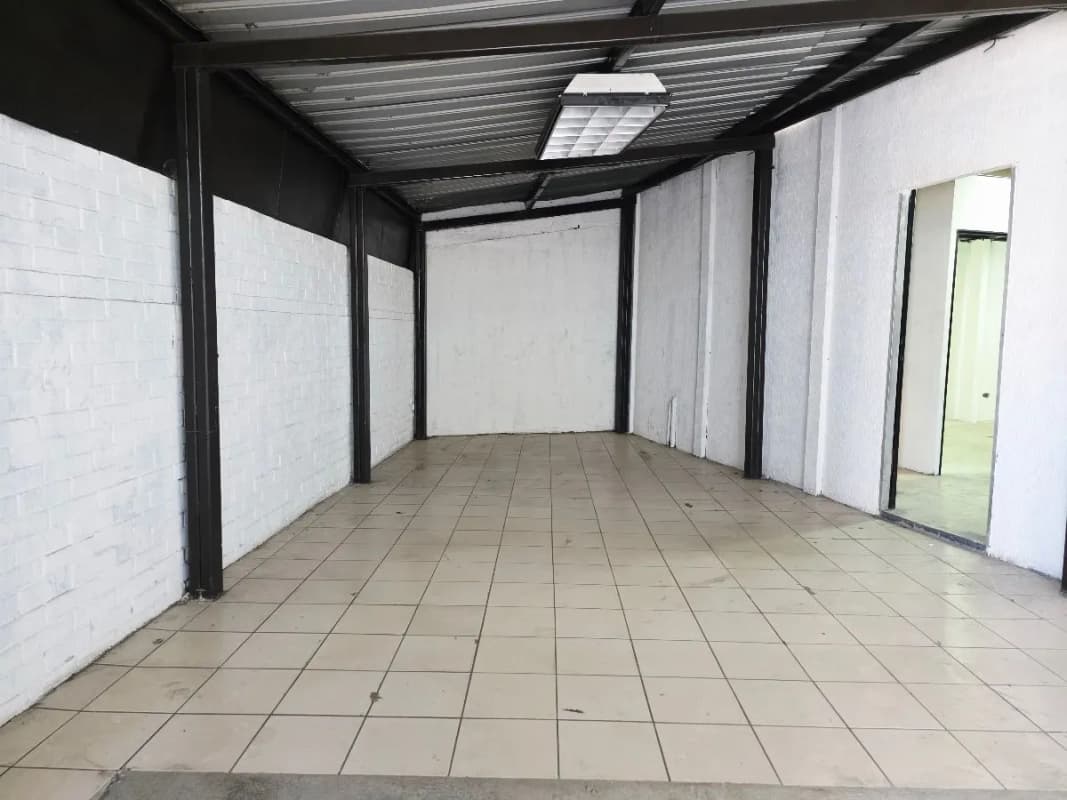 BODEGA EN RENTA EN ZONA 11 POR EL PERIFERICO/ AGUILAR BATRES
