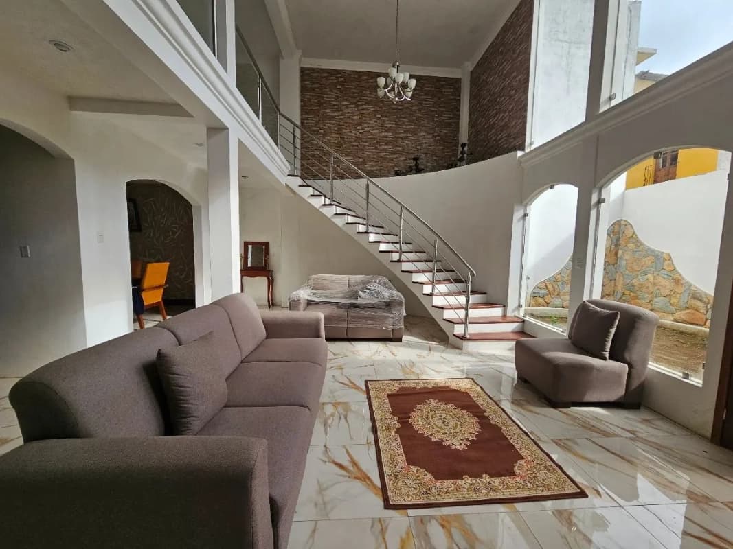 VENDO CASA EN FLORENCIA MILPAS ALTAS