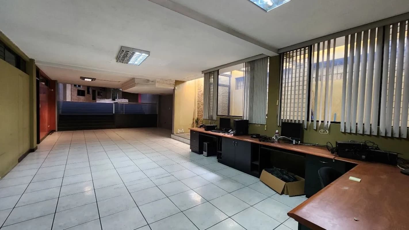 Edificio comercial en Venta San Cristobal Mixco