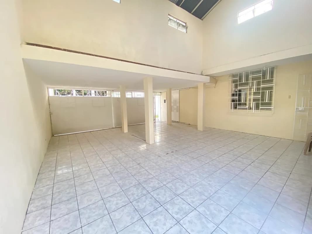Casa Un Nivel en Renta Zona 11 cod.CC36263