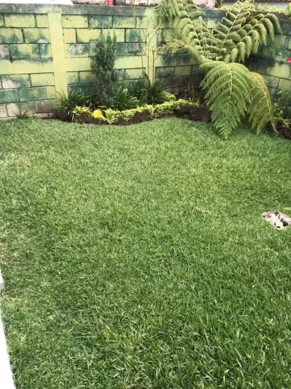 ·En Exclusiva· Casa en venta en Santa Amelia 2, zona 16