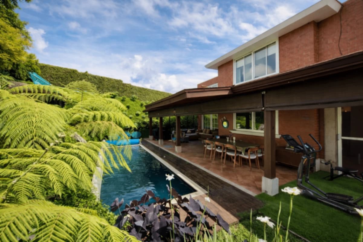 Casa con piscina en venta en Fraijanes