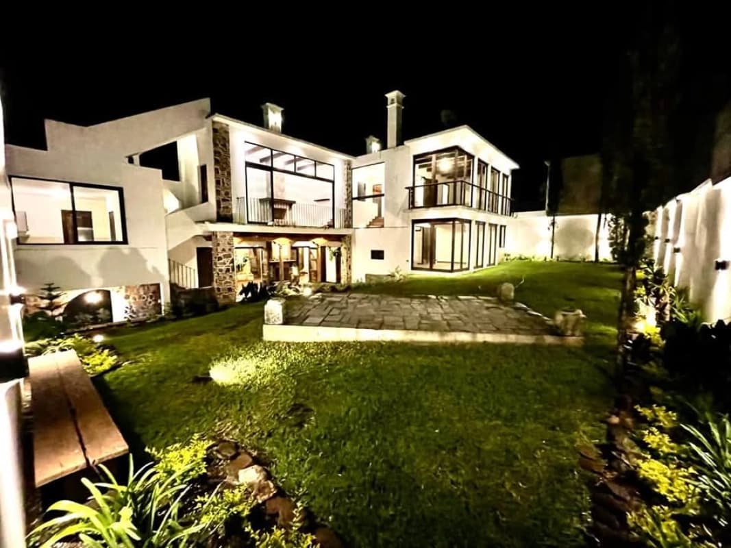 𝗩𝗘𝗡𝗧𝗔 | Preciosa Casa Exclusiva en Hacienda del Comendador