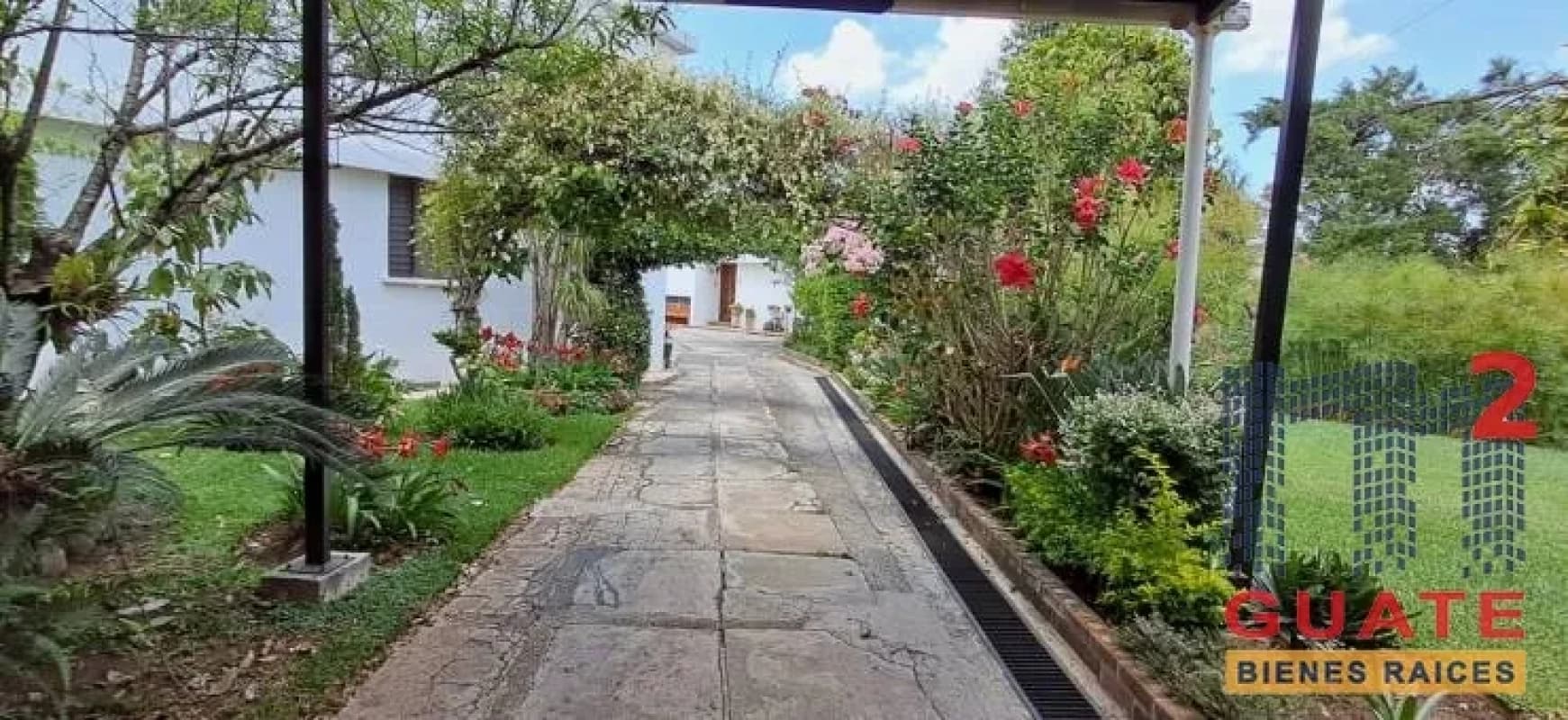 Casa fuera de condominio en Venta, Mixco