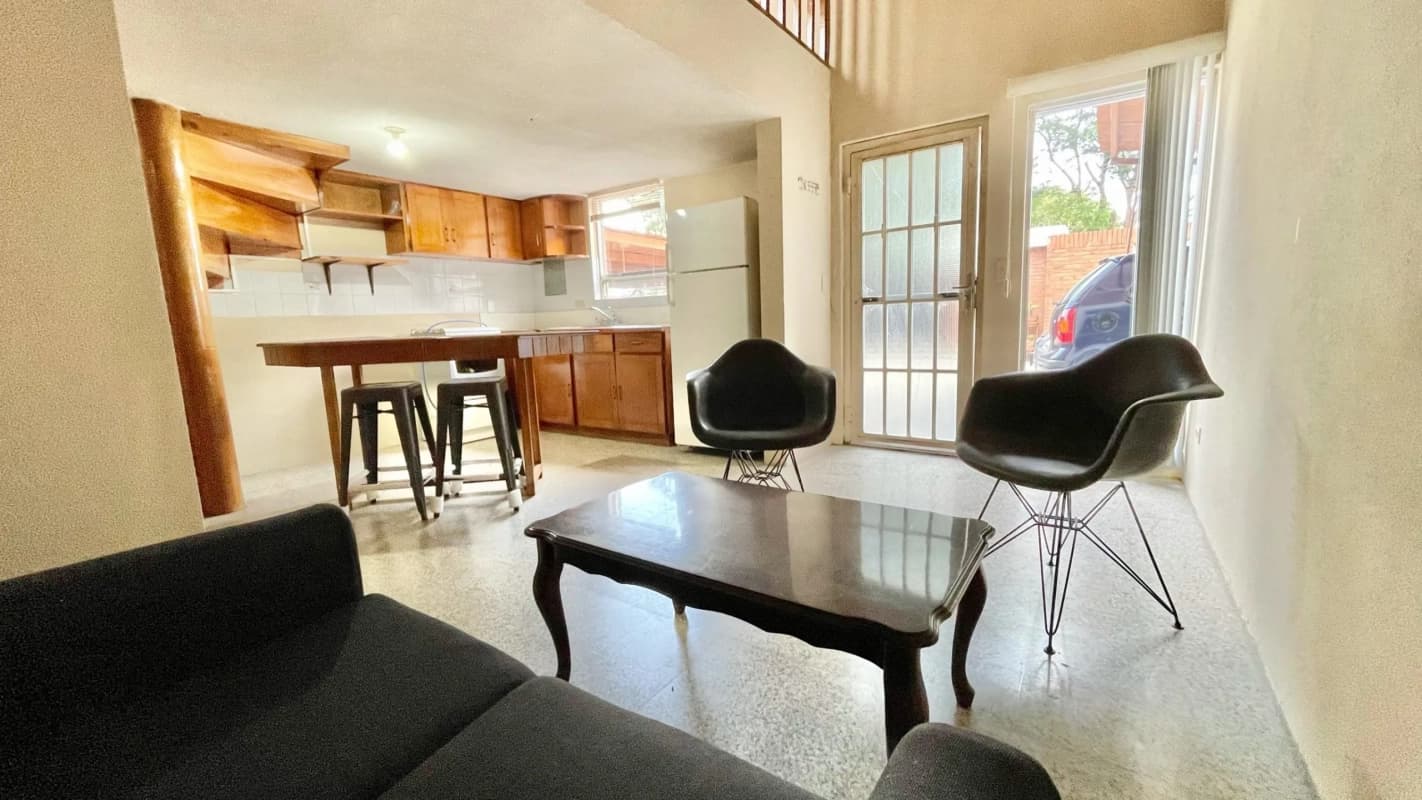 Apartamento semi amueblado en Vista Hermosa I, Zona 15