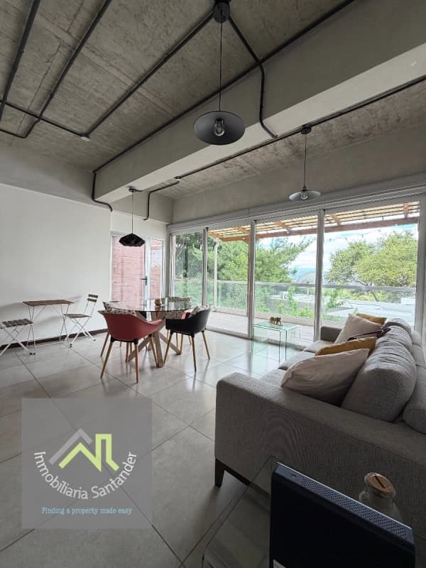 Apartamento amueblado en renta en Zona 15 – Telia | 2 habitaciones con balcón