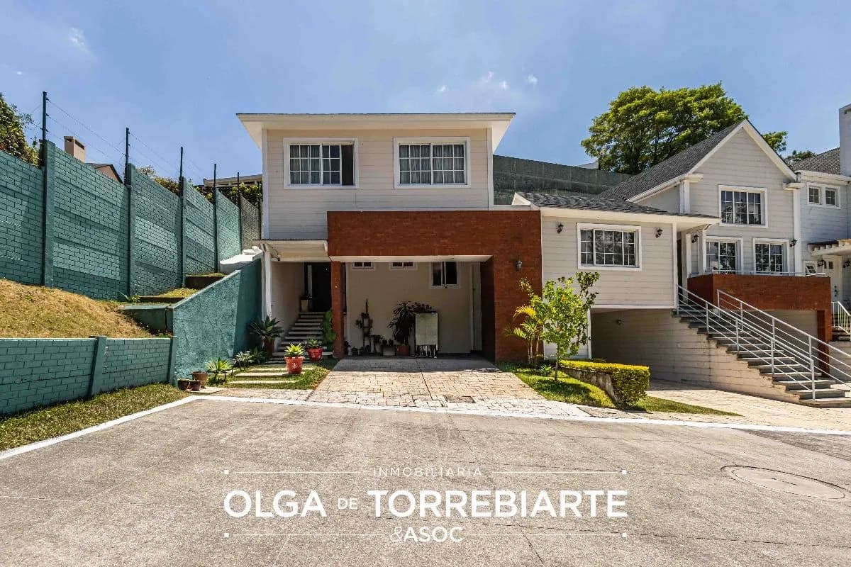 Casa en Condominio Pérgolas El Prado