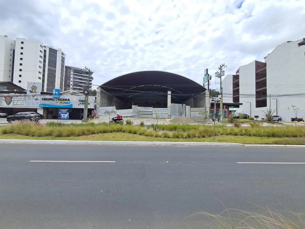 Bodega en alquiler zona 15