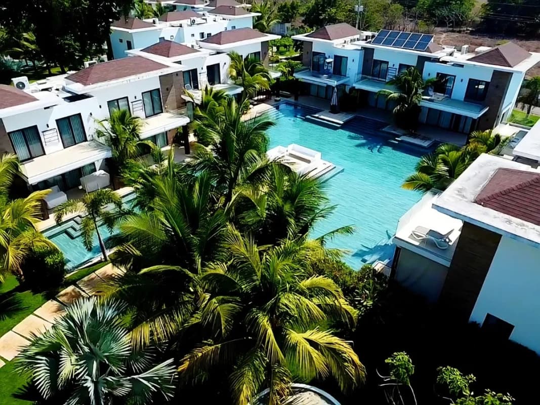 VILLA (casa)  EN VENTA La MAR MONTERRICO