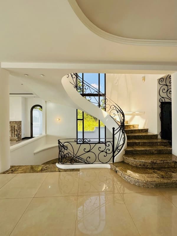 Casa en venta Montebello 2