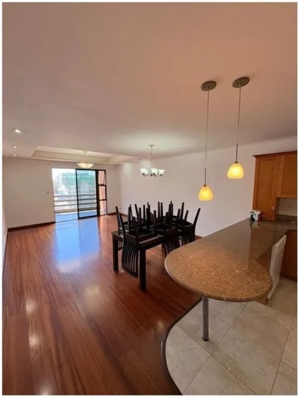 Apartamento en Venta Zona 10