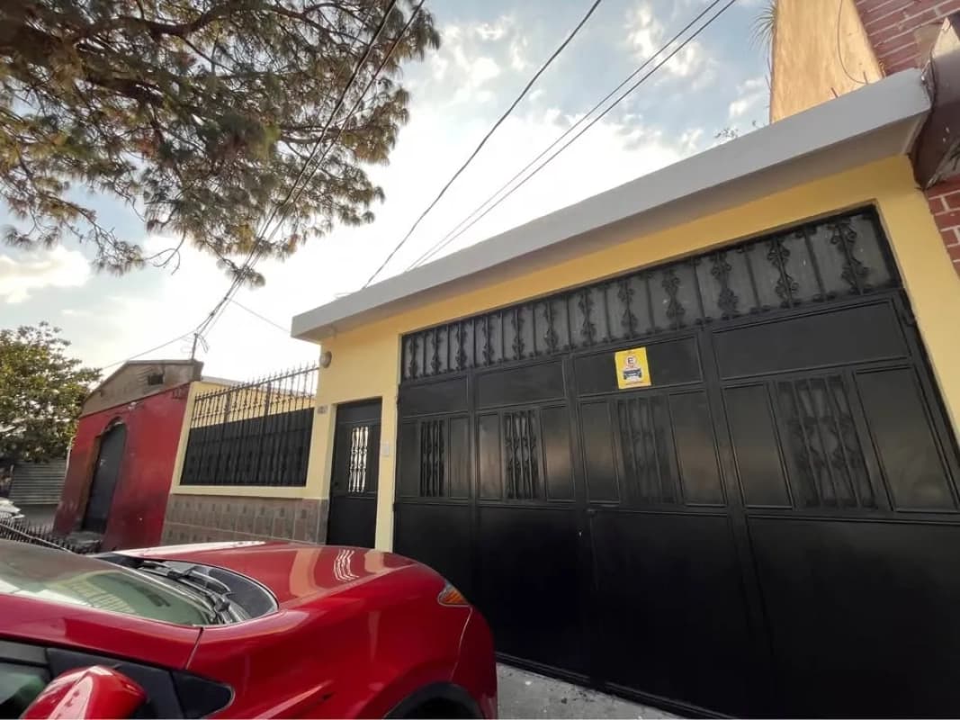 Venta de casa en Nueva Monserrat Zona 3 de Mixco