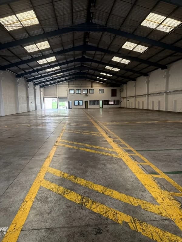 Venta o Alquiler  de Bodega en Ciudad San Cristobal en Granjas