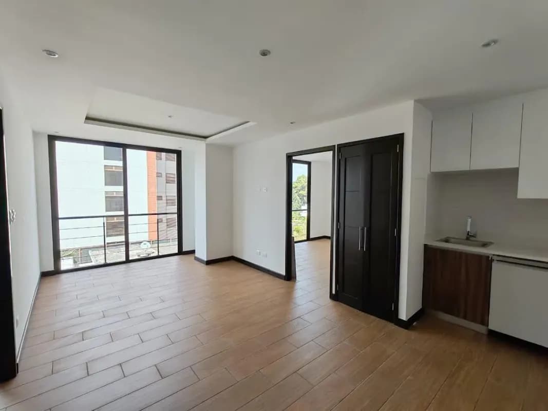 Apartamento en Renta Zona 15