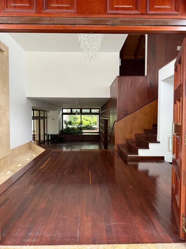 Casa en Alquiler en condominio, zona 14 / EN DIRECTO