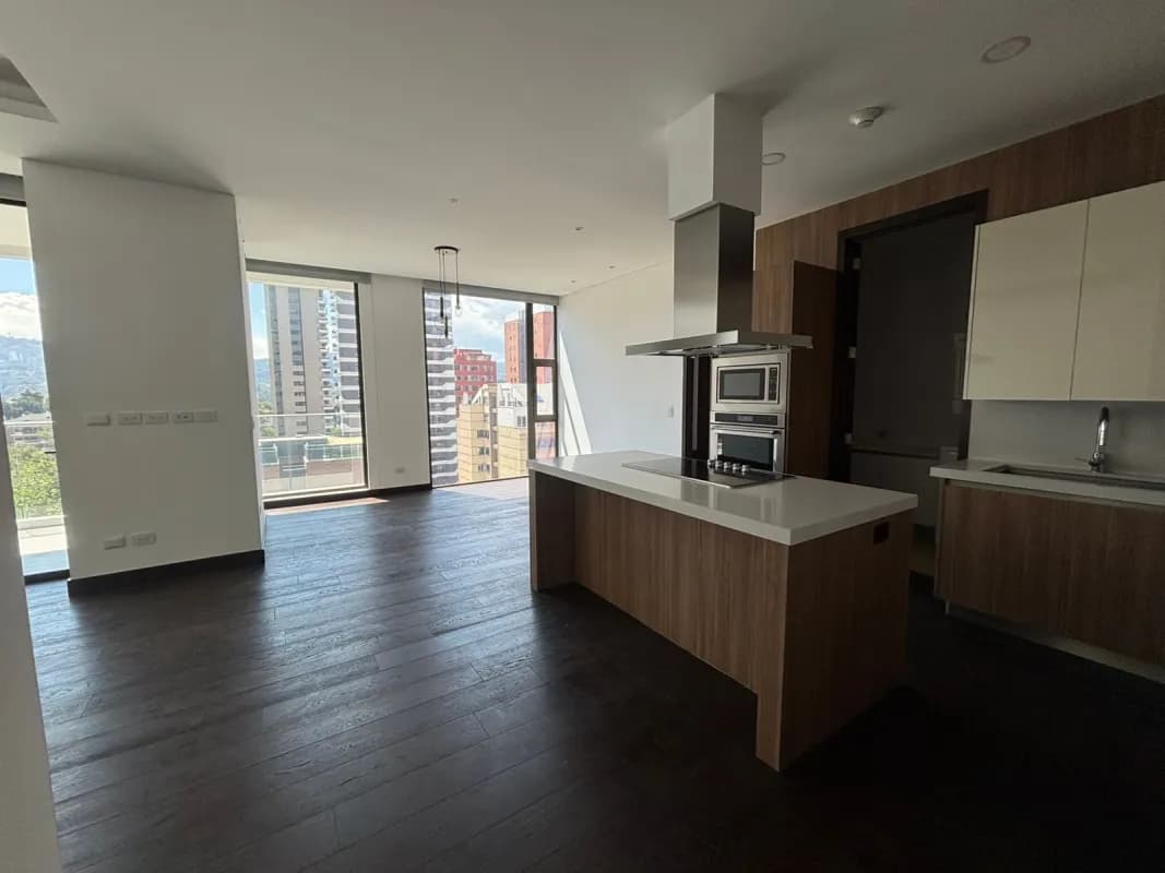 Apartamento en Alquiler / Venta Edificio Echo, zona 14 N7 / EN DIRECTO 02 T2