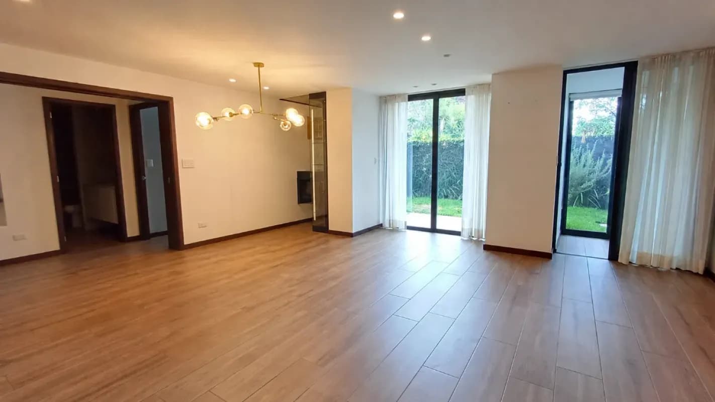 Apartamento en Renta en z15 vh2 con jardín