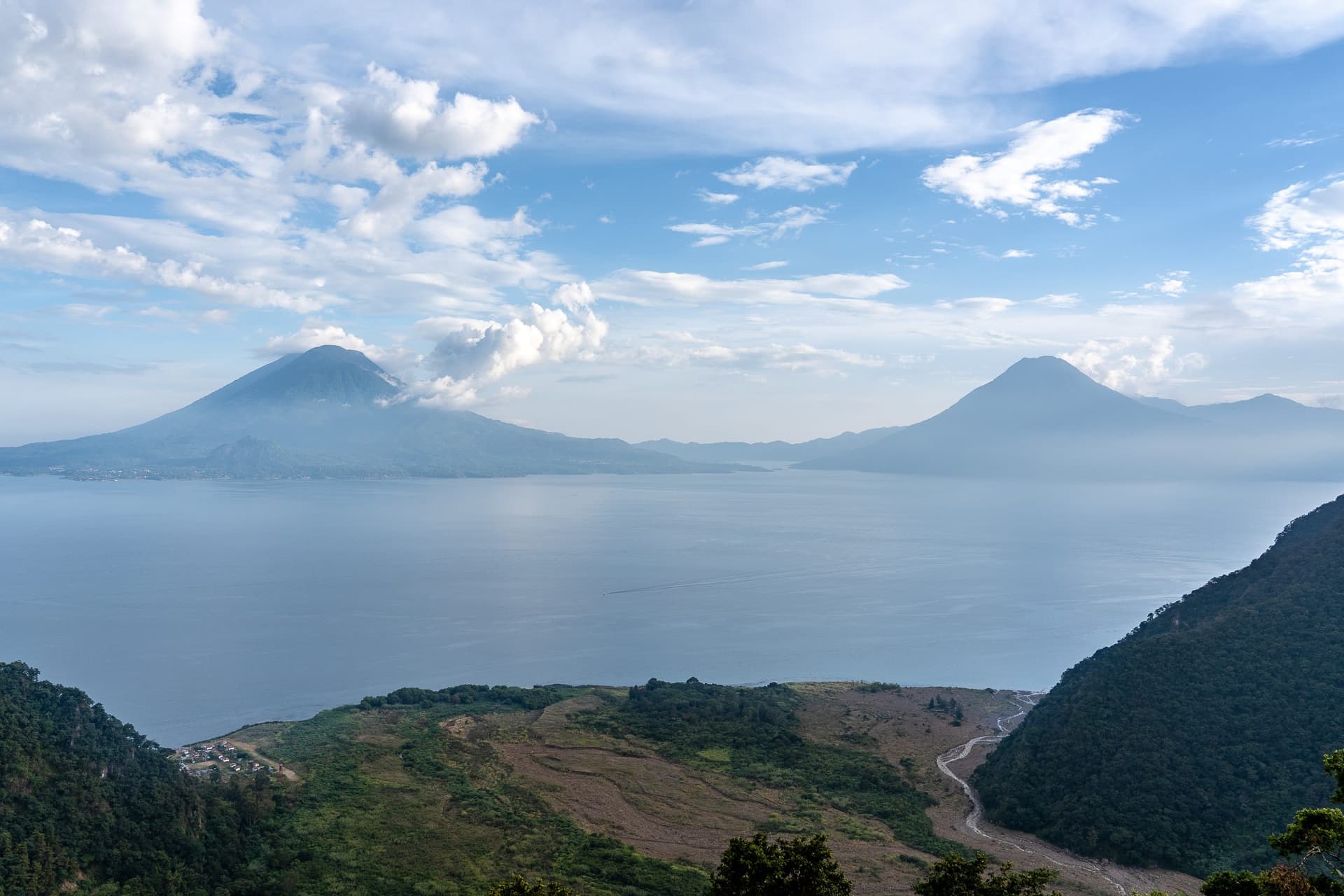 DESAFÍOS Y OPORTUNIDADES PARA GUATEMALA EN 2024