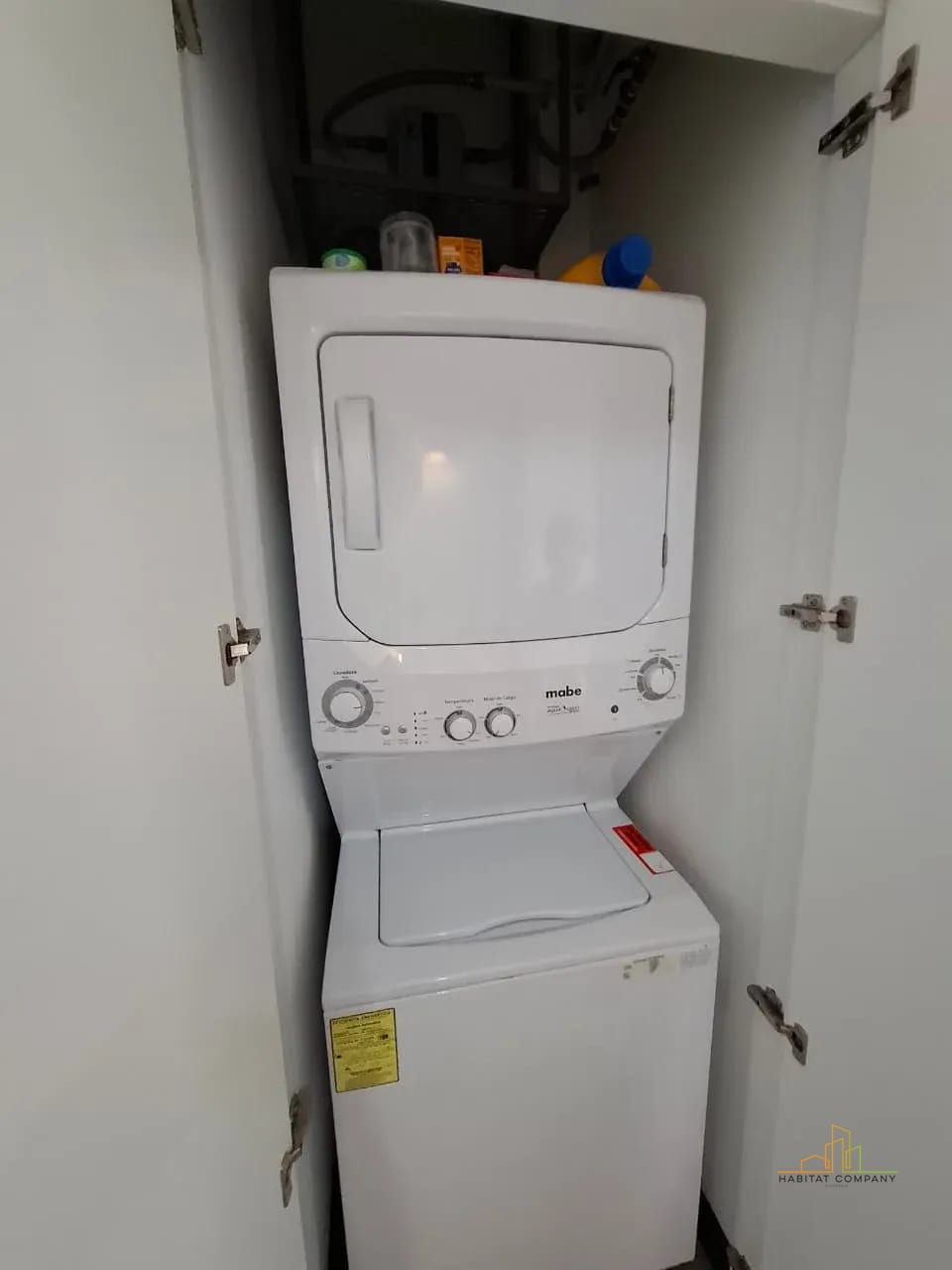 <lavador y secadora>apto zona 13 — Apartamento Amueblado Renta Zona 13 Vista al Aeropuerto -2 Dormitorios — Apartamento en Alquiler en Zona 10, Guatemala, Ciudad — foto 8 de 9