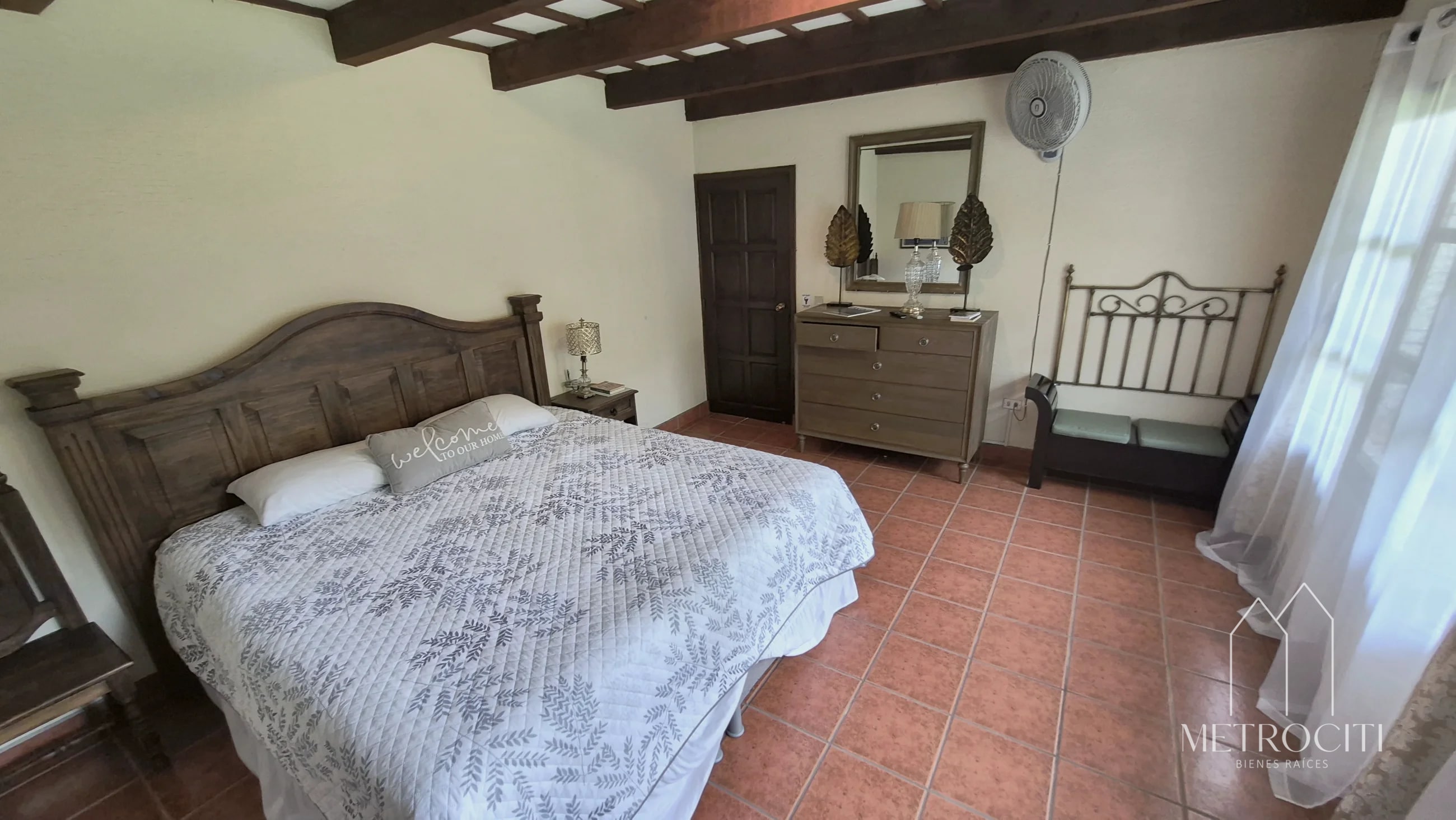Se renta amplia casa estilo colonial en Antigua Guatemala - 6