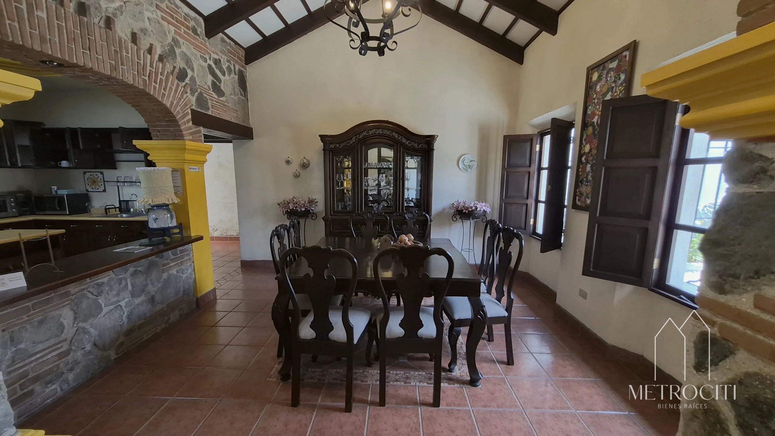 Se renta amplia casa estilo colonial en Antigua Guatemala - 16
