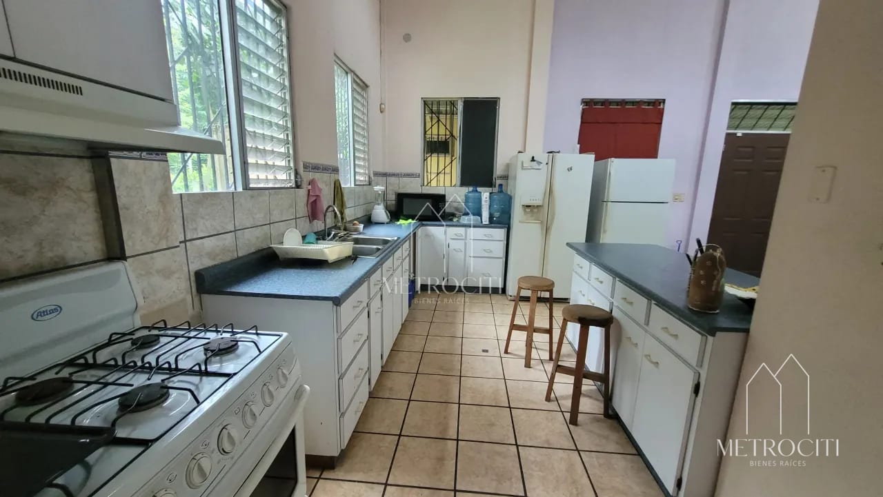 Se vende casa con amplio terreno en escuintla direccion Puerto Quetzal — Casa en Venta en Carretera al Pacífico, Escuintla — foto 10 de 12