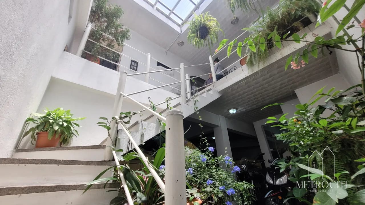 Se vende casa de esquina con 3 apartamentos independientes en zona 1 — Casa en Venta en Zona 1, Guatemala, Ciudad — foto 1 de 7