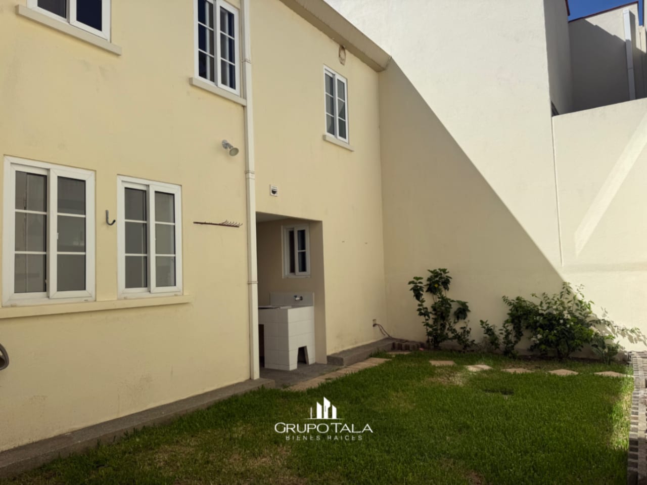 GRUPO TALA vende Condado Naranjo casa — Casa en Venta en Zona 4 Mixco, Guatemala, Ciudad — foto 3 de 4