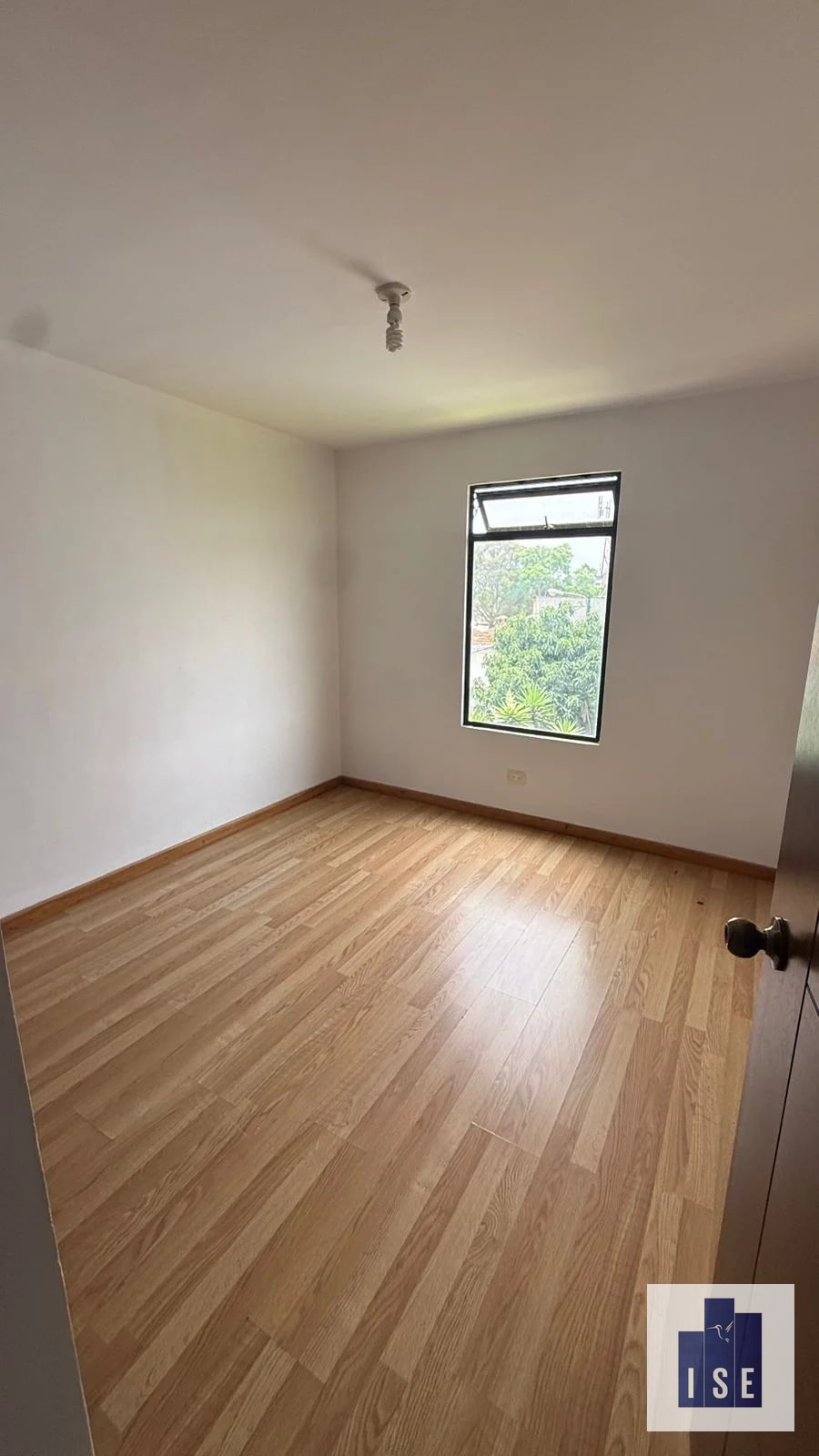 Apartamento — Apartamento en Alquiler en Ele de La Floresta, Zona 7, Guatemala, Ciudad — foto 7 de 12