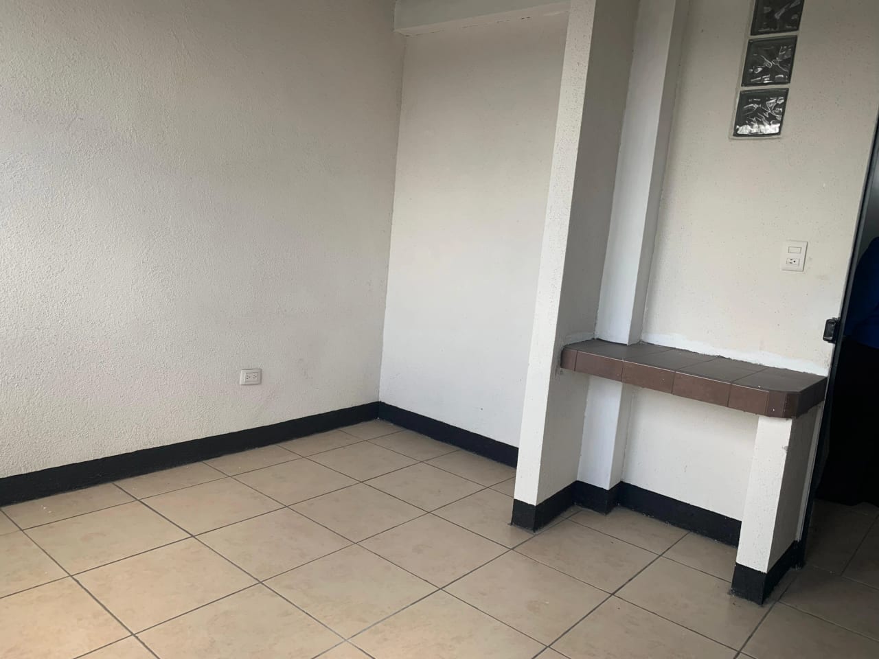 VENDO INMUEBLE DE USO MIXTO EN CALLE PRINCIPAL, CALLE MARTI ZONA 6 — Casa en Venta en Zona 2, Guatemala, Ciudad — foto 11 de 16