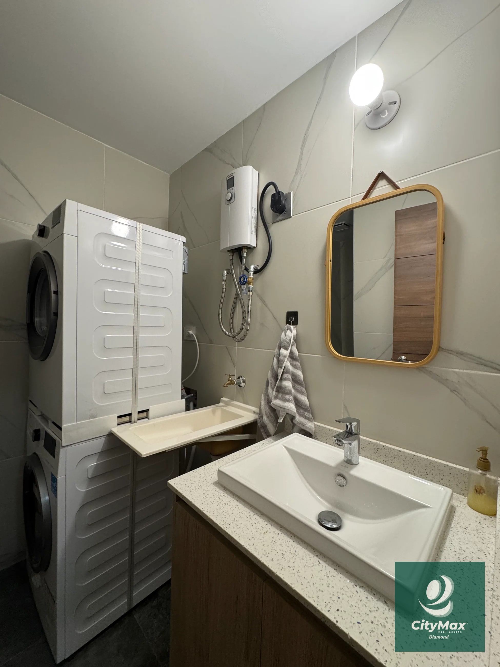 Apartamento tipo Estudio amueblado en renta Zona 15 - 8