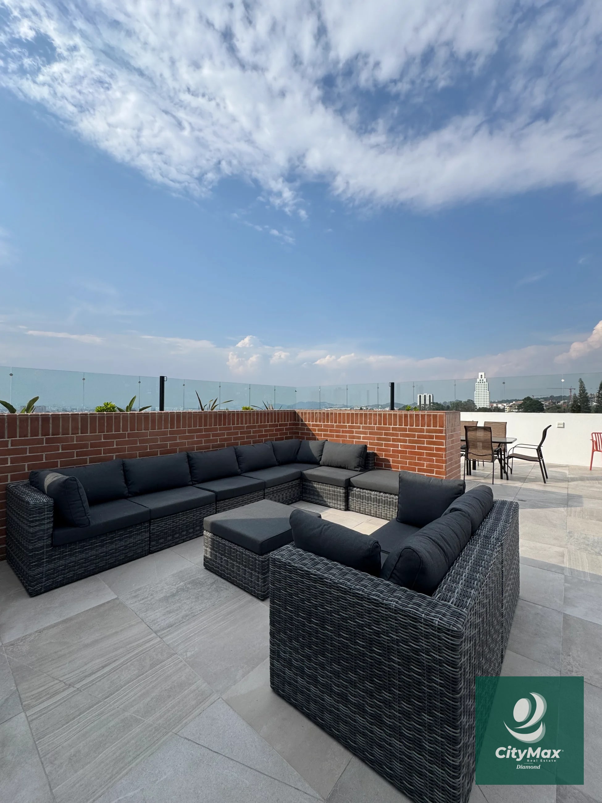 Apartamento tipo Estudio amueblado en renta Zona 15 - 14