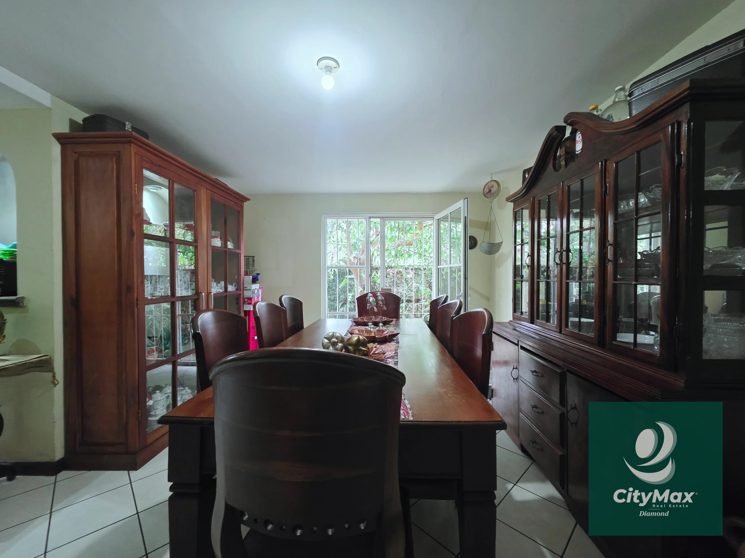 Casa en Venta en Lomas de San Nicolas Zona 16 - 6