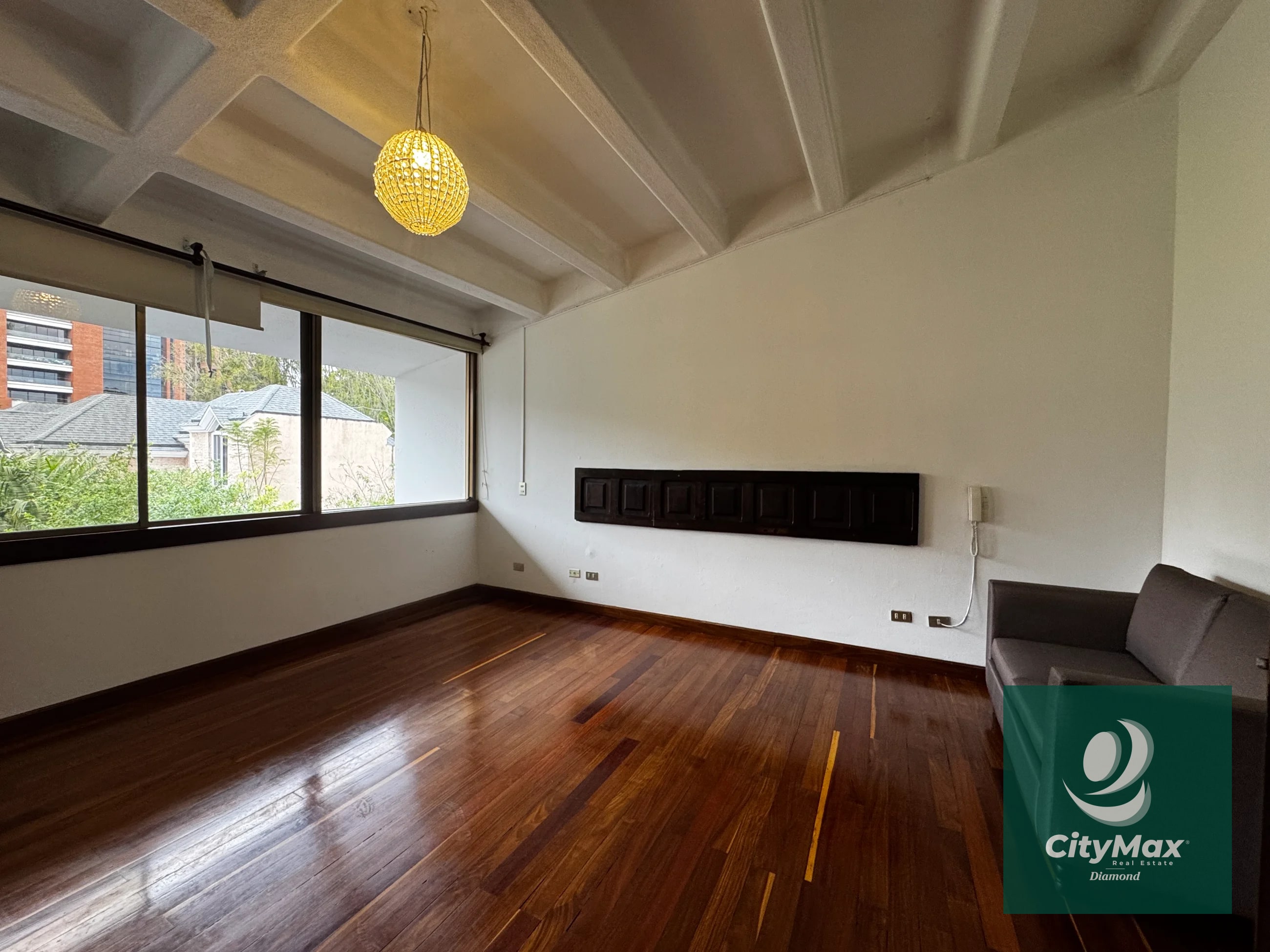 Casa en Venta en Zona 10 entorno Las Margaritas — Casa en Venta en Zona 10, Guatemala, Ciudad — foto 13 de 15