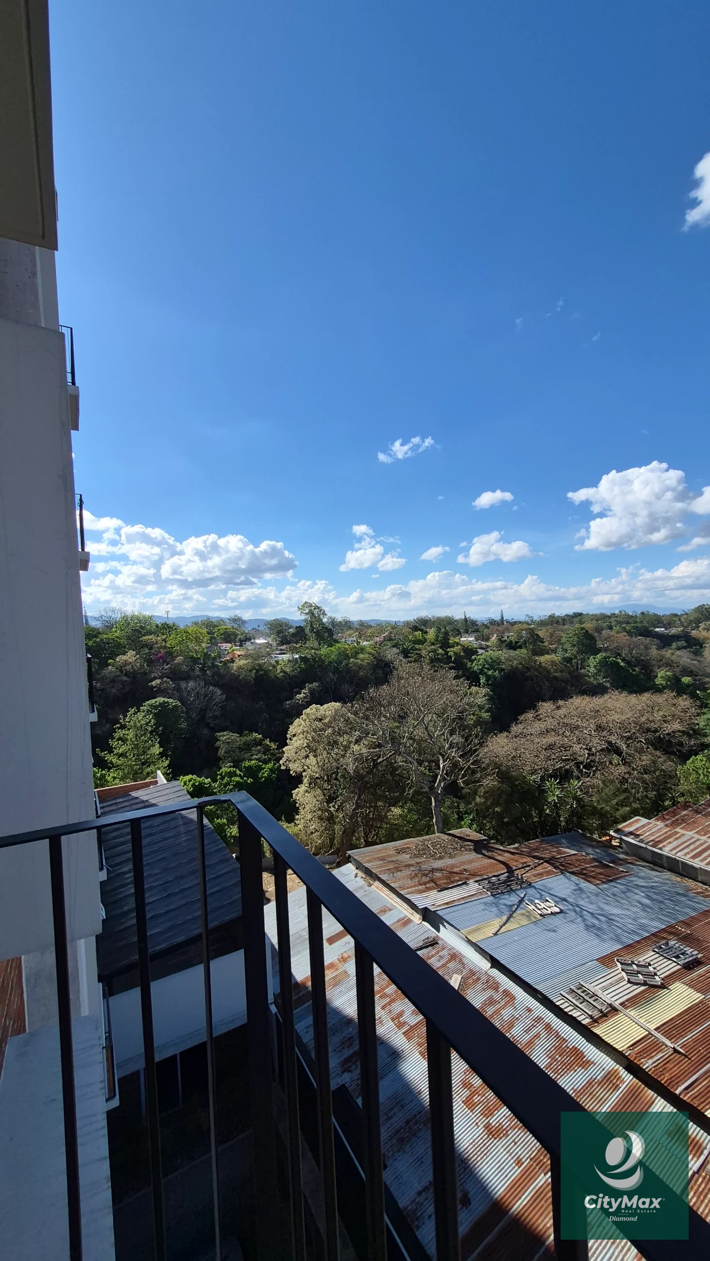 Apartamento en renta en zona 2 Avenida Independencia — Apartamento en Alquiler en Zona 2, Guatemala, Ciudad — foto 16 de 17